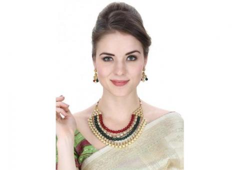 Buy stylish pearl necklace Online