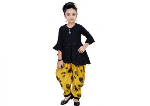 Amazing Collection Of Kids Salwar Kameez at Mirraw