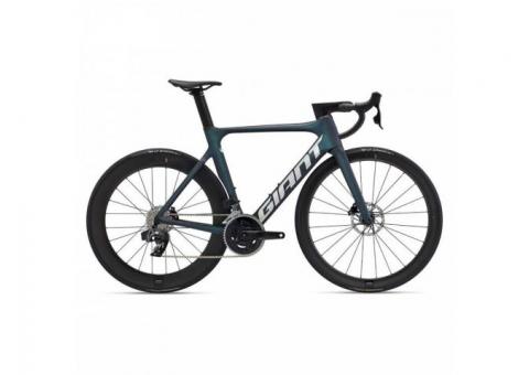 2022 Giant Propel Advanced Pro Disc 1 Road Bike - BIKOTIQUE.COM