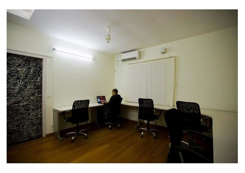 Enjoy a Hassle free Office space for team of 4 to 6 Seater for rent @canaans