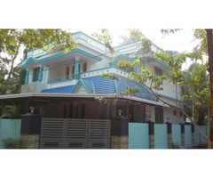 land with  house for sale in perumbodath lane near south Naluvazhi north paravur