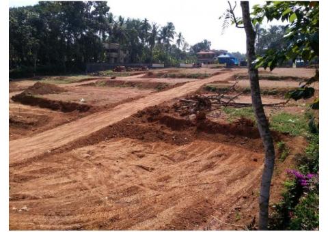 5 to10 cents of villa plots for sale in Karicode Mulanthuruthy Ernakulam